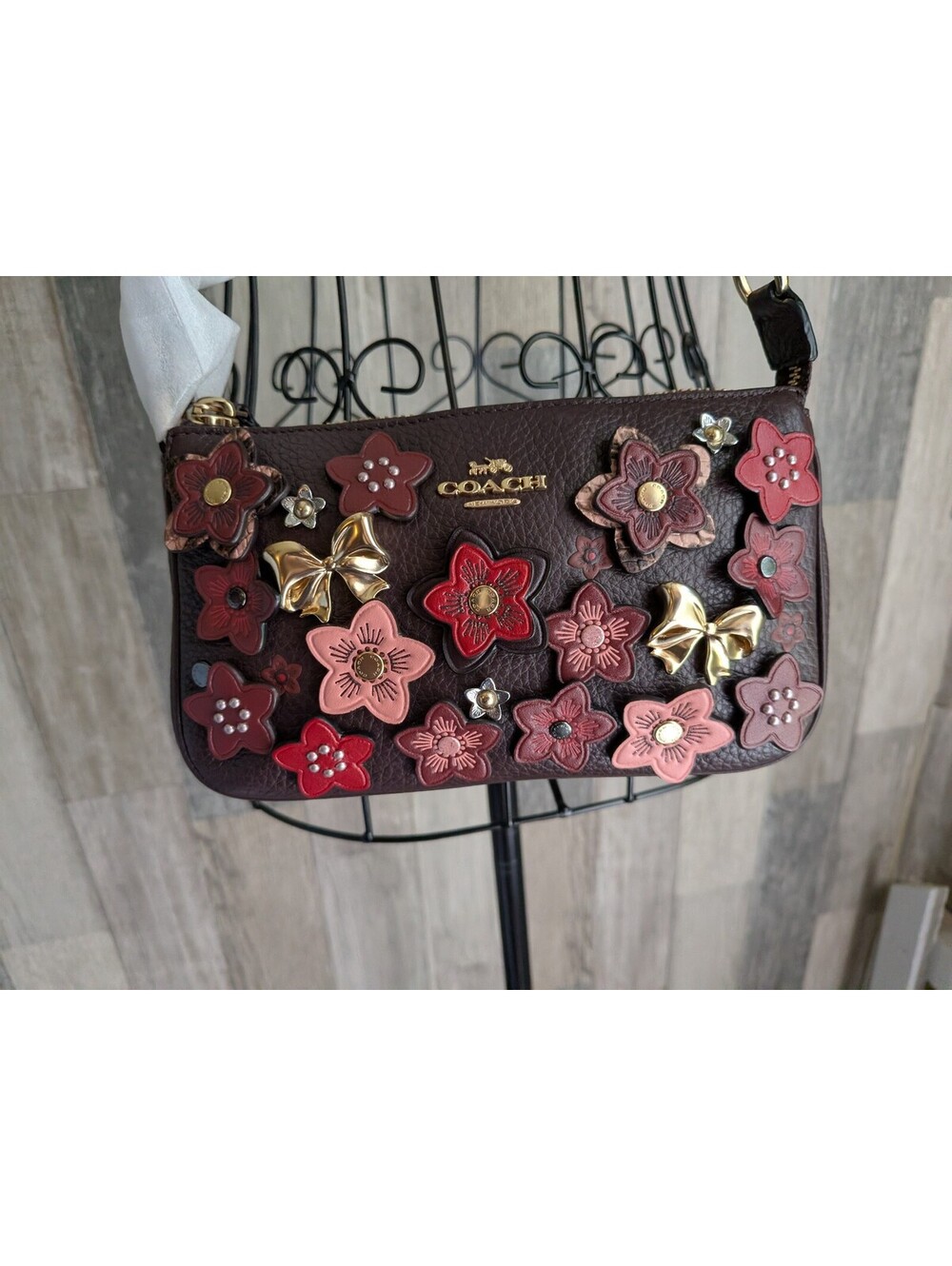 Coach Star Daisy Appliques handbag NWT - Picture 2 of 12